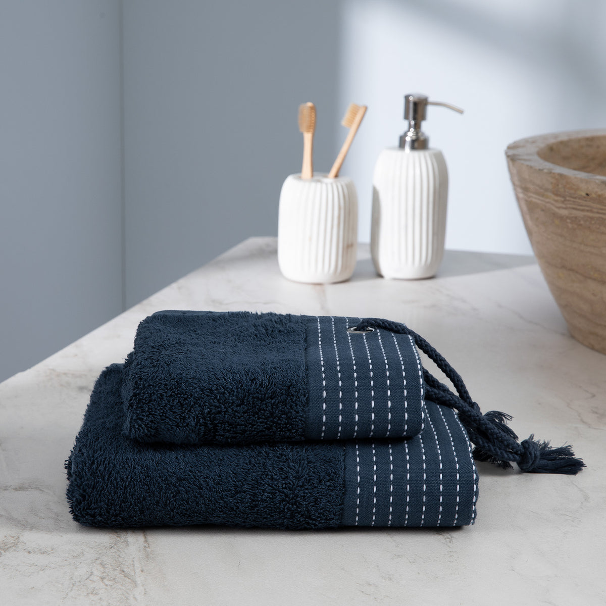 Turkish Terry Towel with Stylish Rope as a loop, navy, for Boat or Bath, ultra soft, very absorbent, easy to hang